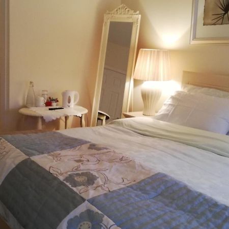 The Vee Guest Accommodation Waterford Kültér fotó