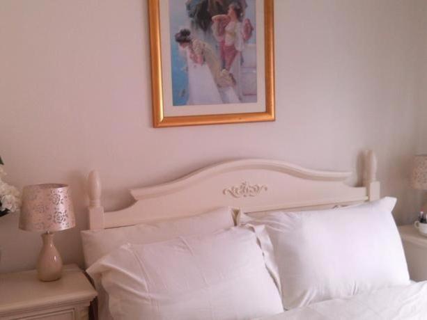 The Vee Guest Accommodation Waterford Szoba fotó